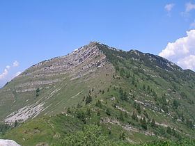 Monte Tremalzo httpsuploadwikimediaorgwikipediacommonsthu