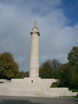Montfaucon American Monument httpsuploadwikimediaorgwikipediacommonsthu