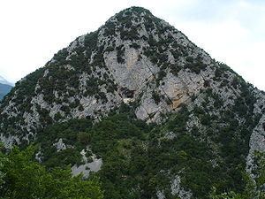 Monti della Meta httpsuploadwikimediaorgwikipediacommonsthu