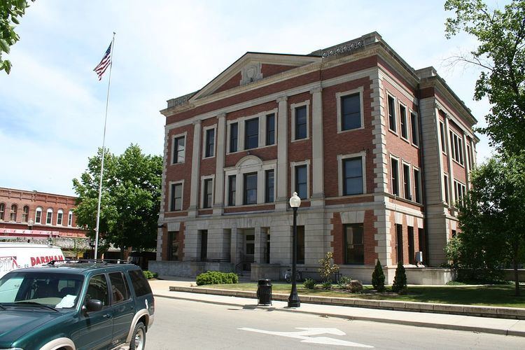 Monticello Courthouse Square Historic District