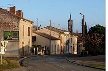 Montignac-de-Lauzun httpsuploadwikimediaorgwikipediacommonsthu