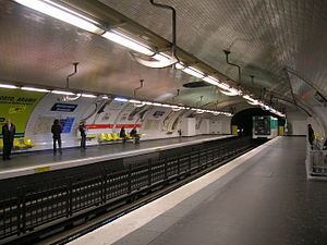 Montparnasse – Bienvenüe (Paris Métro) httpsuploadwikimediaorgwikipediacommonsthu