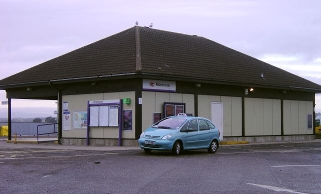 Montrose railway station