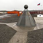 Monument to the Antarctic Treaty httpsuploadwikimediaorgwikipediacommonsthu