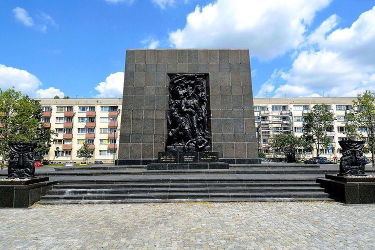 Monument to the Ghetto Heroes