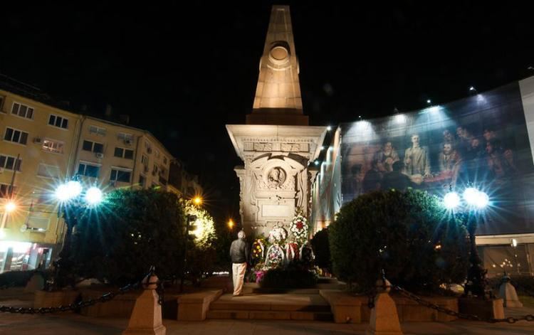 Monument to Vasil Levski, Sofia Monument of Levski in Sofia Sofia Travel Guide FlipFlopPeople