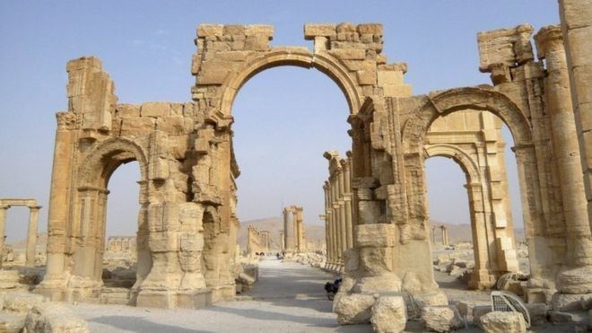 Monumental Arch of Palmyra Islamic State 39blows up Palmyra arch39 BBC News