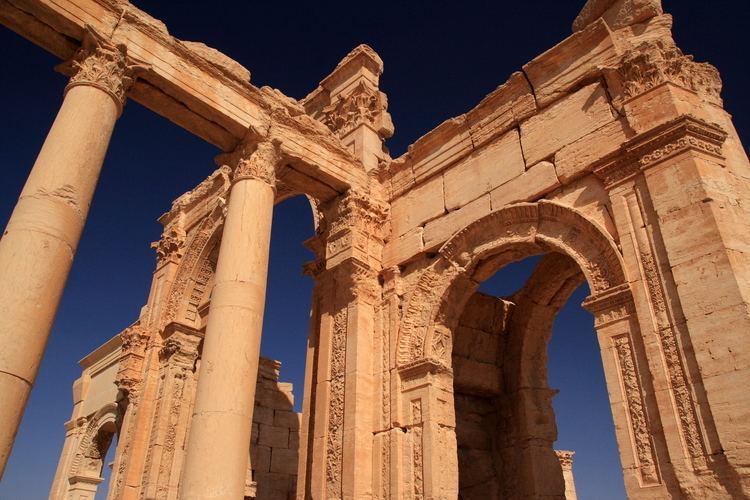 Monumental Arch of Palmyra FileMonumental Arch Palmyra Syria 5080805689jpg Wikimedia