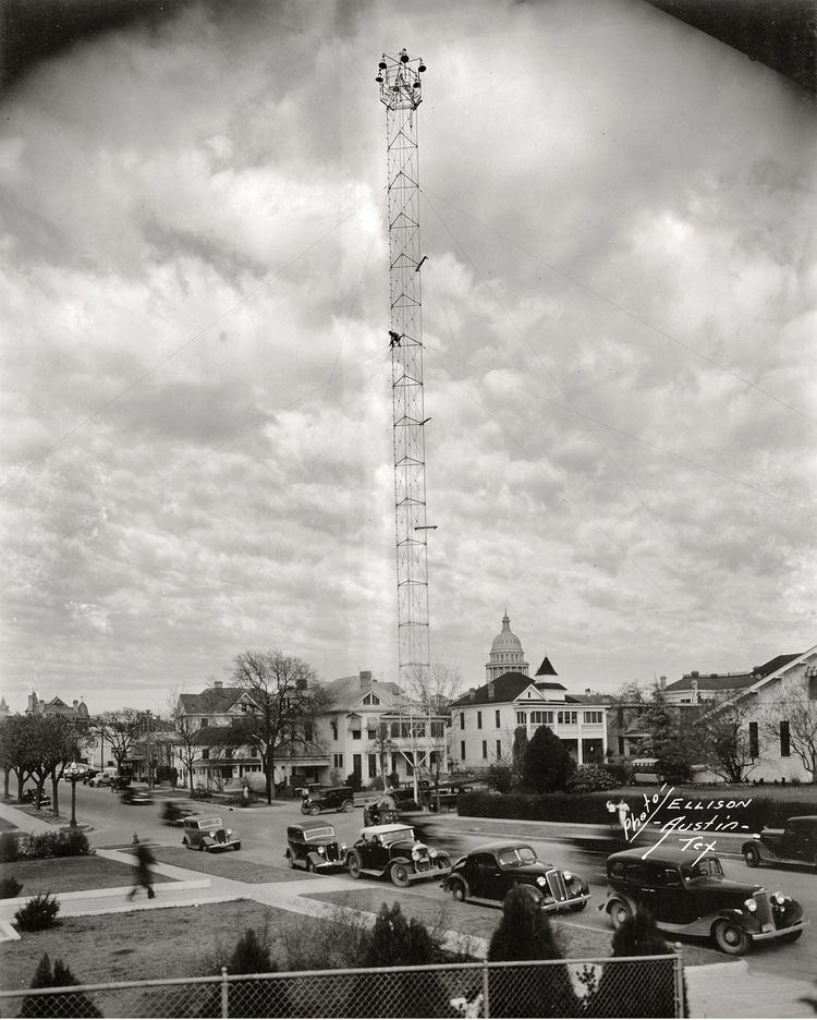 Moonlight tower 1000 images about Austin Moonlight Towers on Pinterest Dazed and