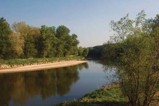 Morava (river) httpsmedia1britannicacomebmedia791389790