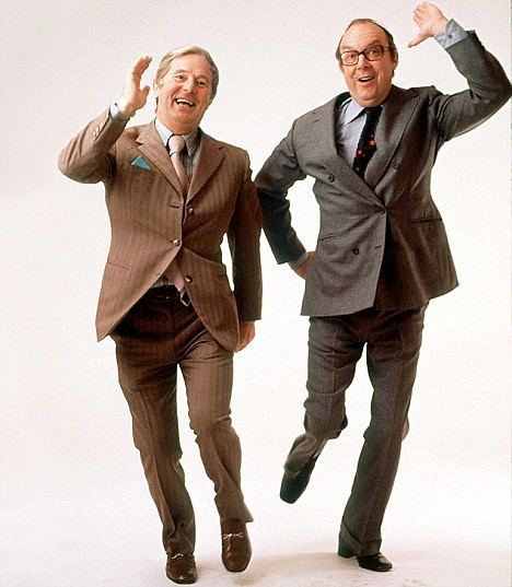 Morecambe and Wise 1000 images about Morecambe and Wise on Pinterest Radios Green