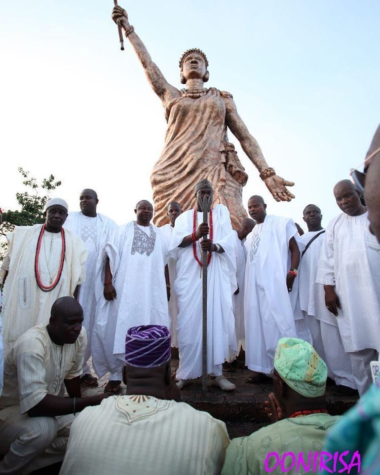 Moremi Ajasoro Ooni Ogunwusi Unveils quotMoremi Ajasoroquot The Tallest Statue In