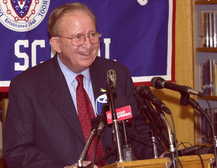 Morgan Wootten Morgan Wootten Longtime DeMatha hoops coach honored with