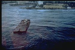 Morris J. Berman oil spill httpsuploadwikimediaorgwikipediacommonsthu