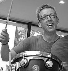 Morten Lund (musician) httpsuploadwikimediaorgwikipediacommonsthu