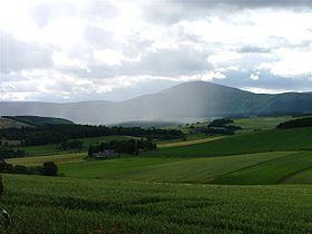 Morven, Aberdeenshire httpsuploadwikimediaorgwikipediacommonsthu