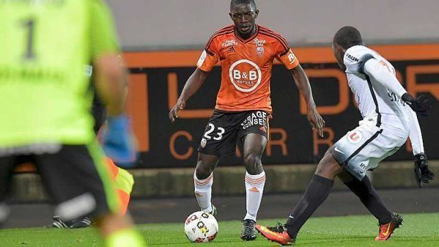 Moryké Fofana Mercato Moryk Fofana FC Lorient signera lundi Konyaspor