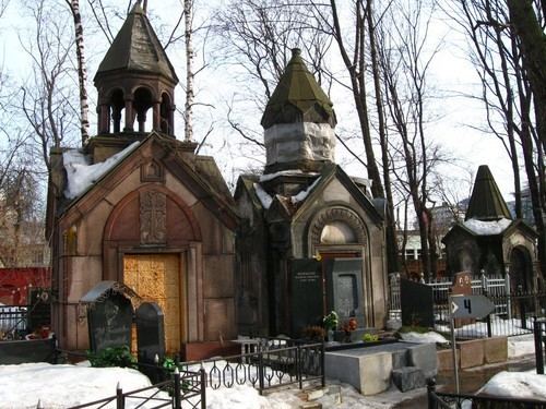 Moscow Armenian Cemetery mw2googlecommwpanoramiophotosmedium20627836jpg