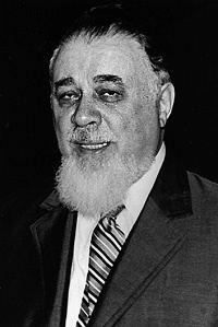Moses Rosen httpsuploadwikimediaorgwikipediarobbbMos
