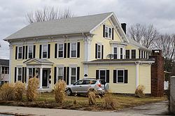 Moses Taft House (Uxbridge, Massachusetts) httpsuploadwikimediaorgwikipediacommonsthu
