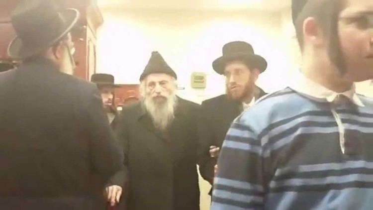 Moshe Friedman Satmar Gabai M Friedman39s Father with grandson Rabbi