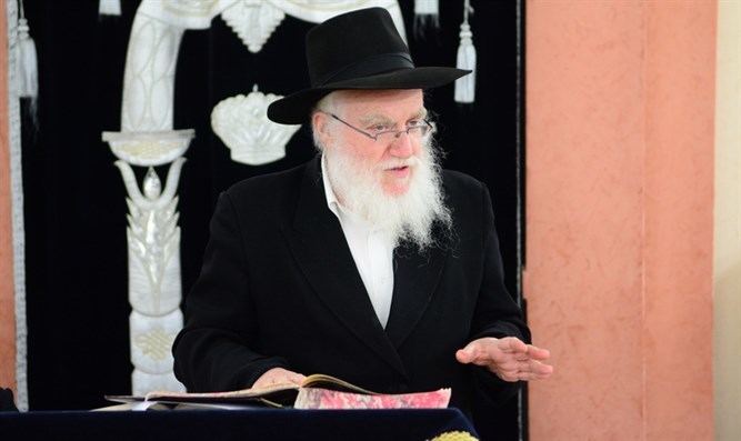 Moshe Havlin Hoodlums Attack Rabbi Moshe Havlin And His Rebitzen In Their Home