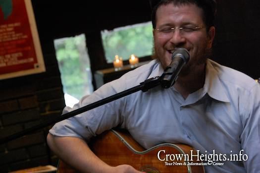 Moshe Hecht Moshe Hecht Live in Concert CrownHeightsinfo Chabad News Crown