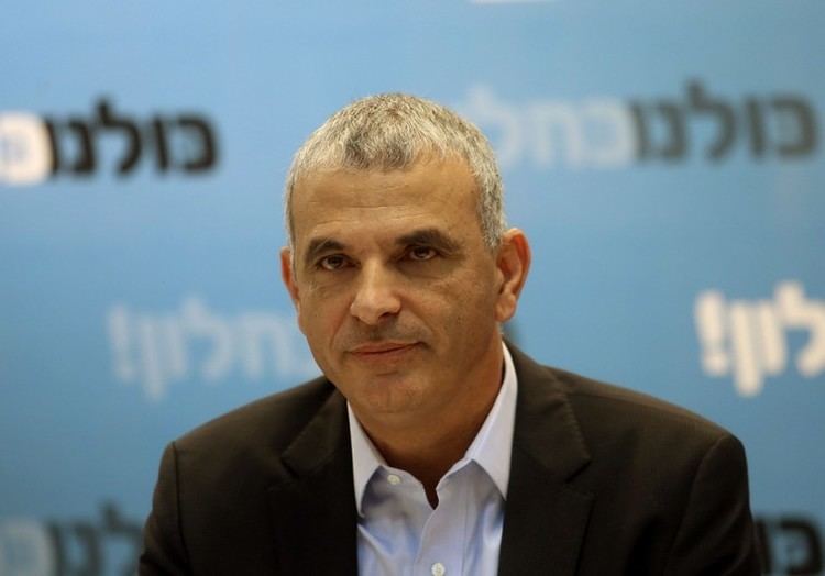 Moshe Kahlon With 10 seats kingmaker Moshe Kahlon expected to become