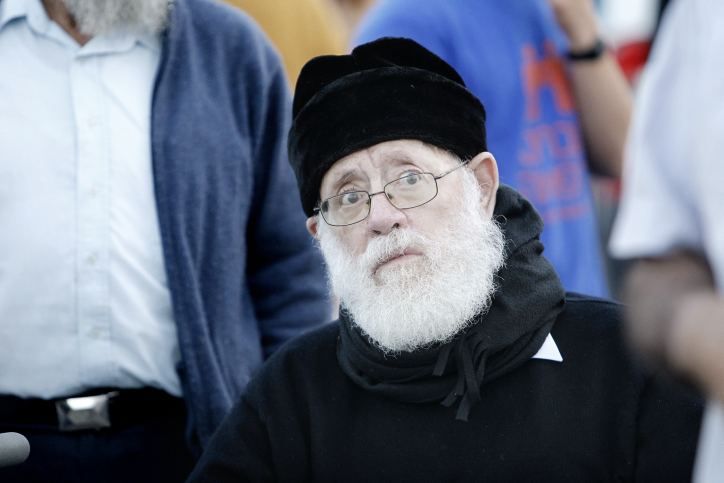 Moshe Levinger Settler leader Rabbi Moshe Levinger buried in Hebron The