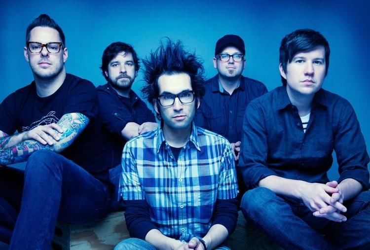 Motion City Soundtrack Motion City Soundtrack will be a 39weepy mess39 at final hometown