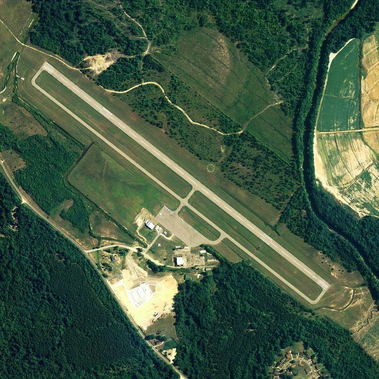 Moton Field Municipal Airport