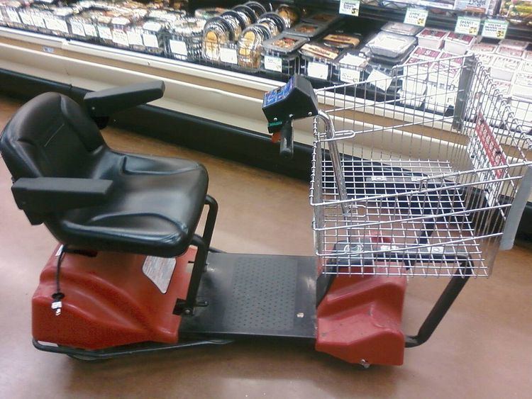 Motorized shopping cart