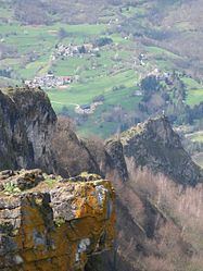 Moulis, Ariège httpsuploadwikimediaorgwikipediacommonsthu