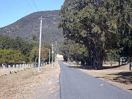 Mount Archer, Queensland (Somerset Region) httpsuploadwikimediaorgwikipediacommonsthu