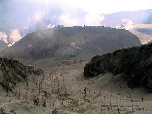 Mount Awu httpsvolcanosieduvolcanoesregion06sangihe