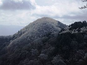 Mount Azami httpsuploadwikimediaorgwikipediacommonsthu