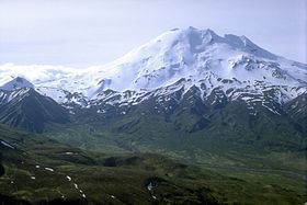 Mount Chiginagak httpsuploadwikimediaorgwikipediacommonsthu