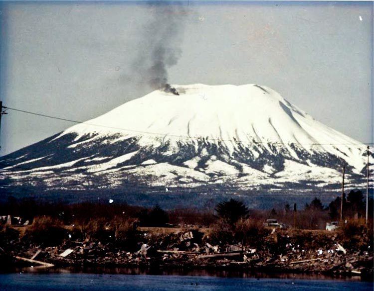 Mount Edgecumbe (Alaska) httpsnerkasalmonfileswordpresscom201104ed