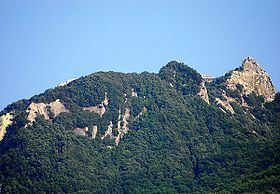 Mount Epomeo httpsuploadwikimediaorgwikipediacommonsthu
