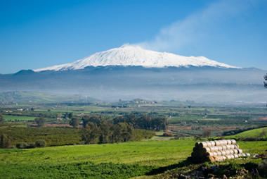 Mount Etna geologycomvolcanoesetnamountetnavolcanojpg