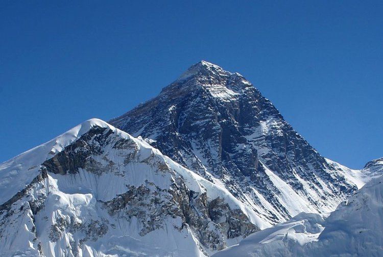 Mount Everest webcam