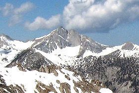 Mount Farquhar httpsuploadwikimediaorgwikipediacommonsthu
