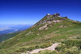 Mount Gassan httpsuploadwikimediaorgwikipediacommonsthu
