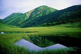 Mount Hiuchi httpsuploadwikimediaorgwikipediacommonsthu