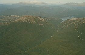 Mount Huxley (Tasmania) httpsuploadwikimediaorgwikipediacommonsthu