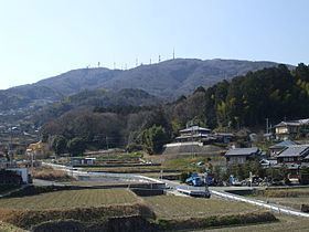 Mount Ikoma httpsuploadwikimediaorgwikipediacommonsthu