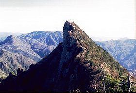 Mount Ishizuchi httpsuploadwikimediaorgwikipediacommonsthu