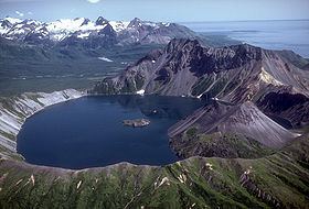 Mount Kaguyak httpsuploadwikimediaorgwikipediacommonsthu