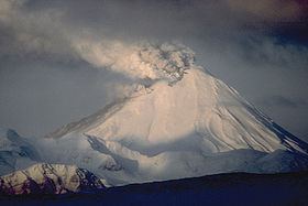 Mount Kanaga httpsuploadwikimediaorgwikipediacommonsthu