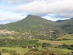 Mount Kembla httpsuploadwikimediaorgwikipediacommonsthu